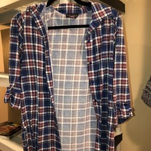 Blue/pink flannel sz. Medium